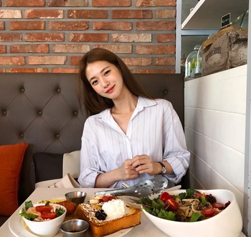 Thứ hai: KHÔNG ĂN KIÊNG